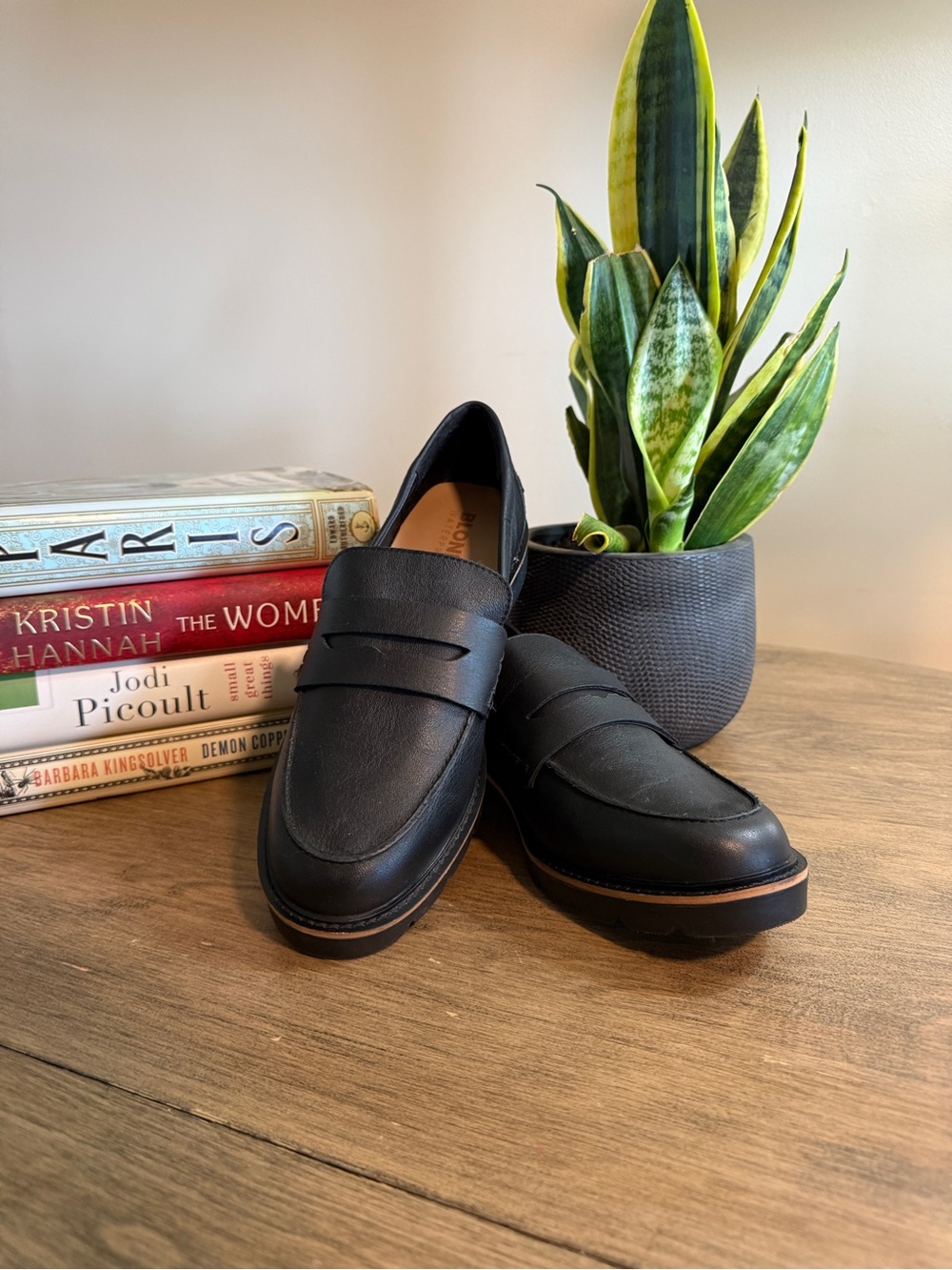 WATERPROOF Blondo Black Women’s Penny Loafers